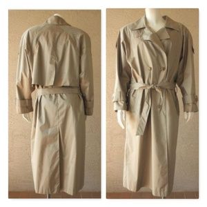 💕 VINTAGE BRITISH MIST Trench Coat